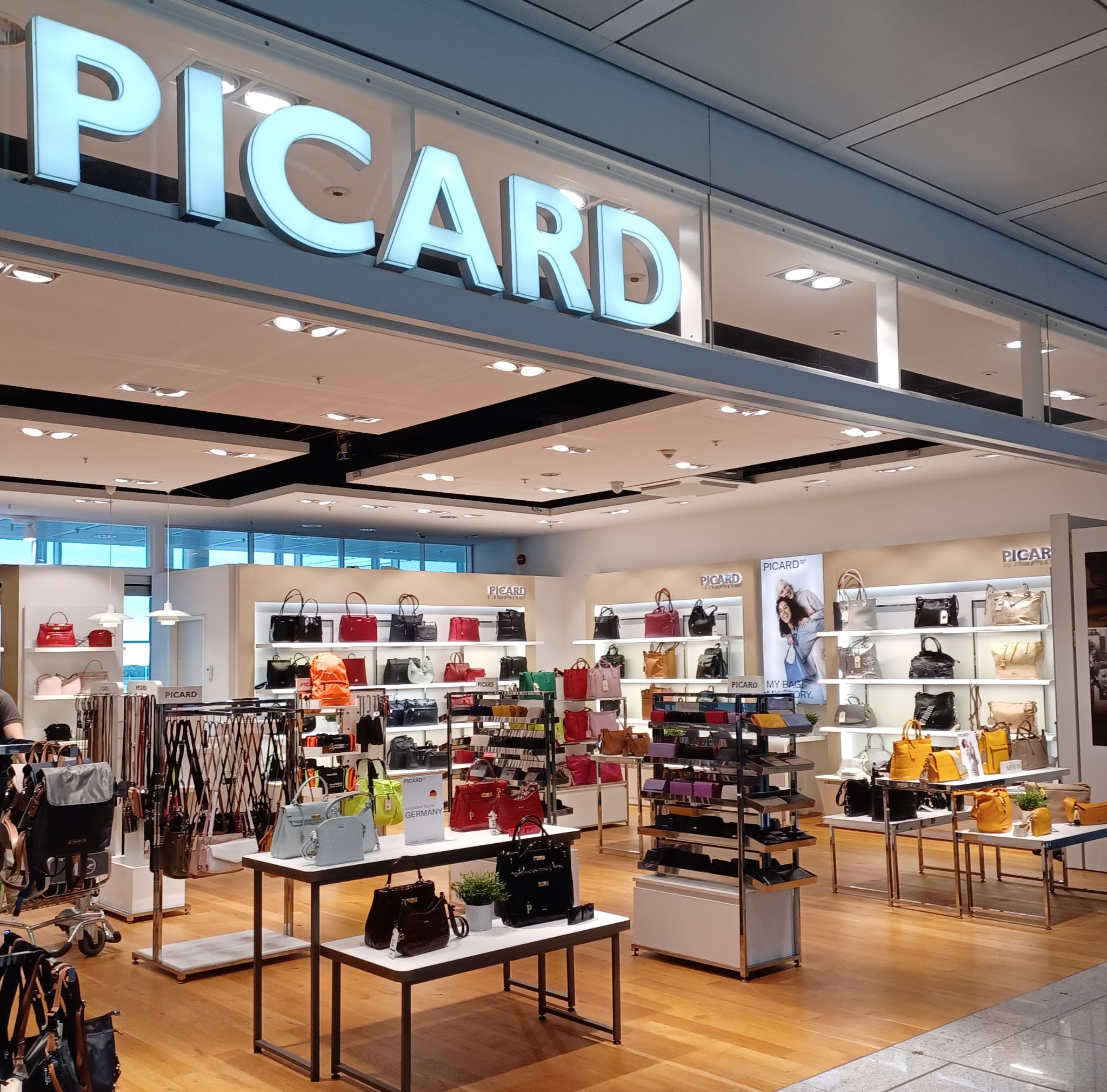 PICARD FEIERT 15-JÄHRIGES BESTEHEN SEINES FLUGHAFEN-SHOPS IN MÜNCHEN