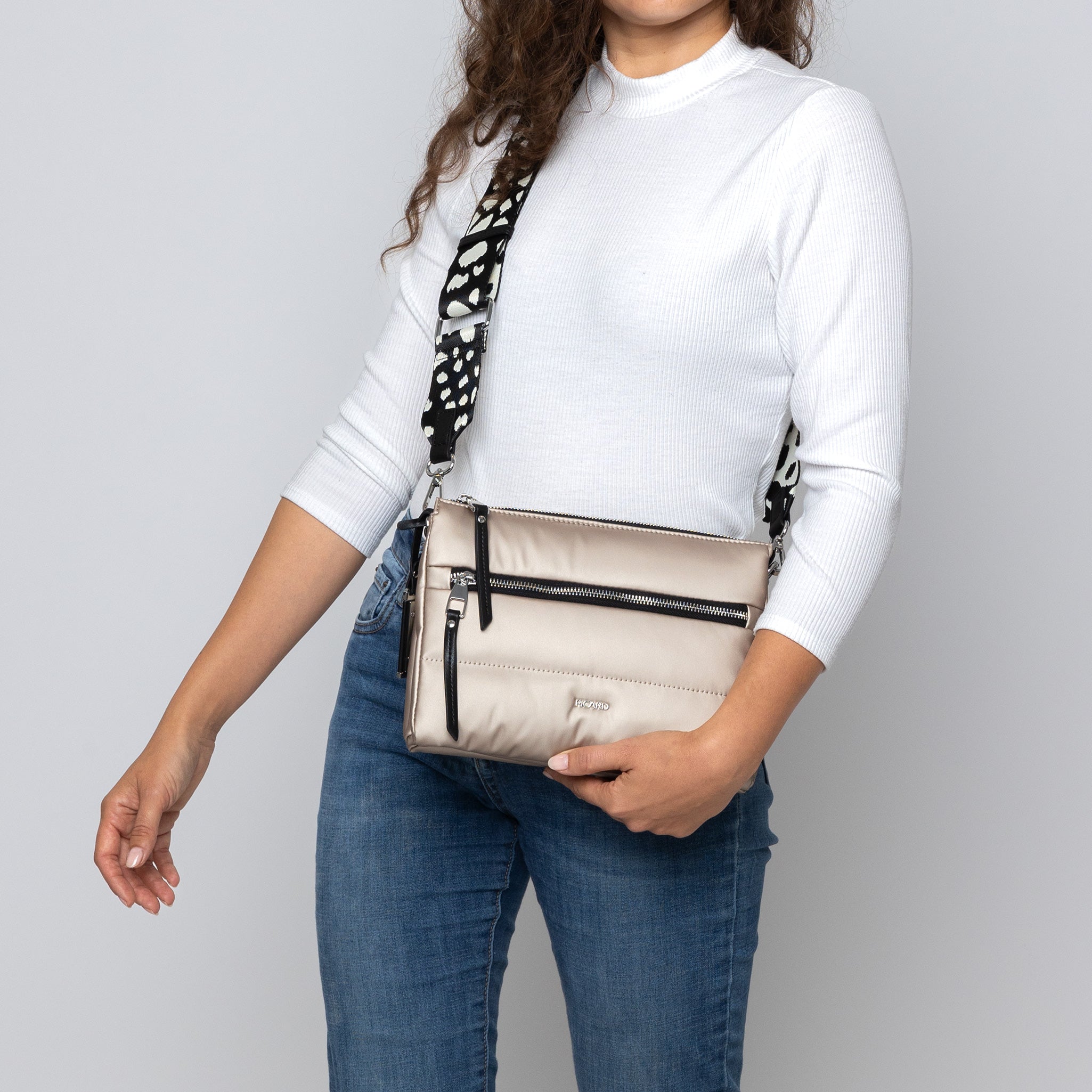 shoulder bag Carezza 3272