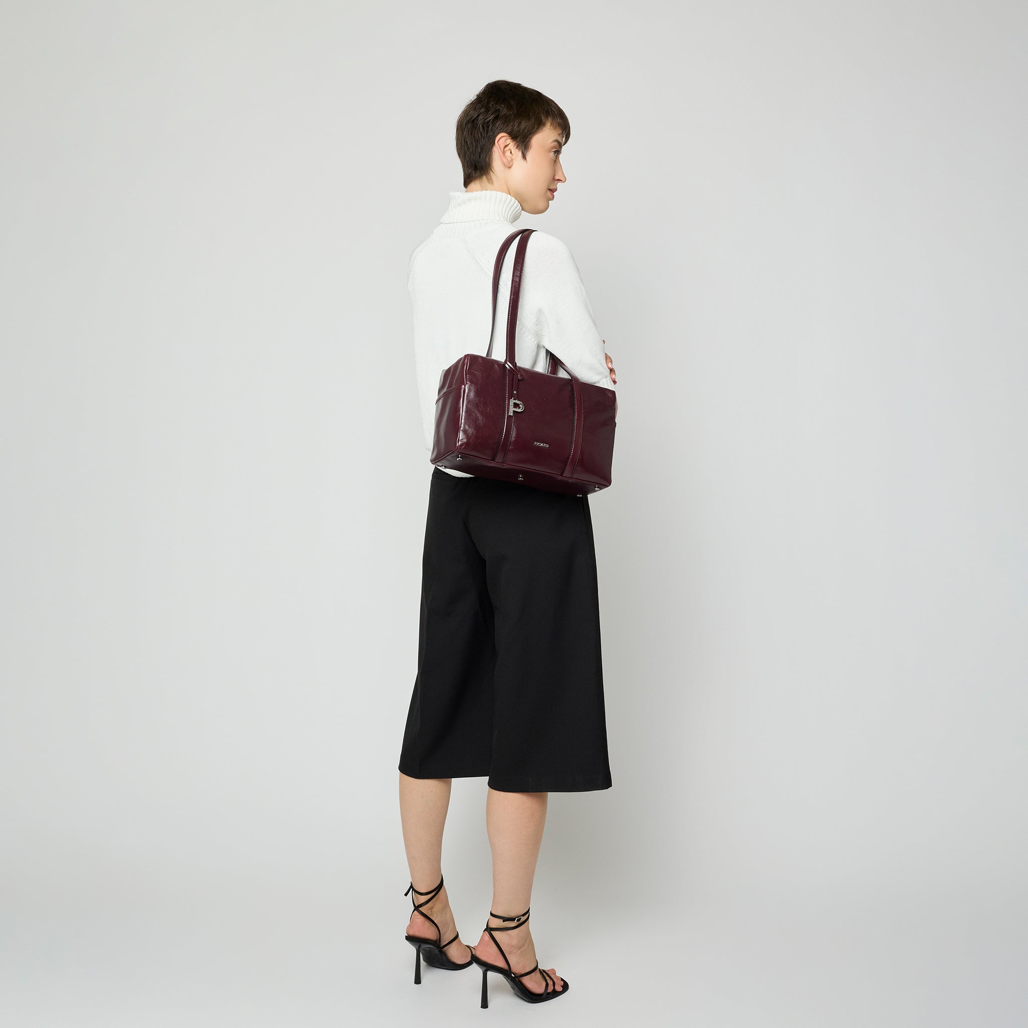 Schultertasche Peakline 5686