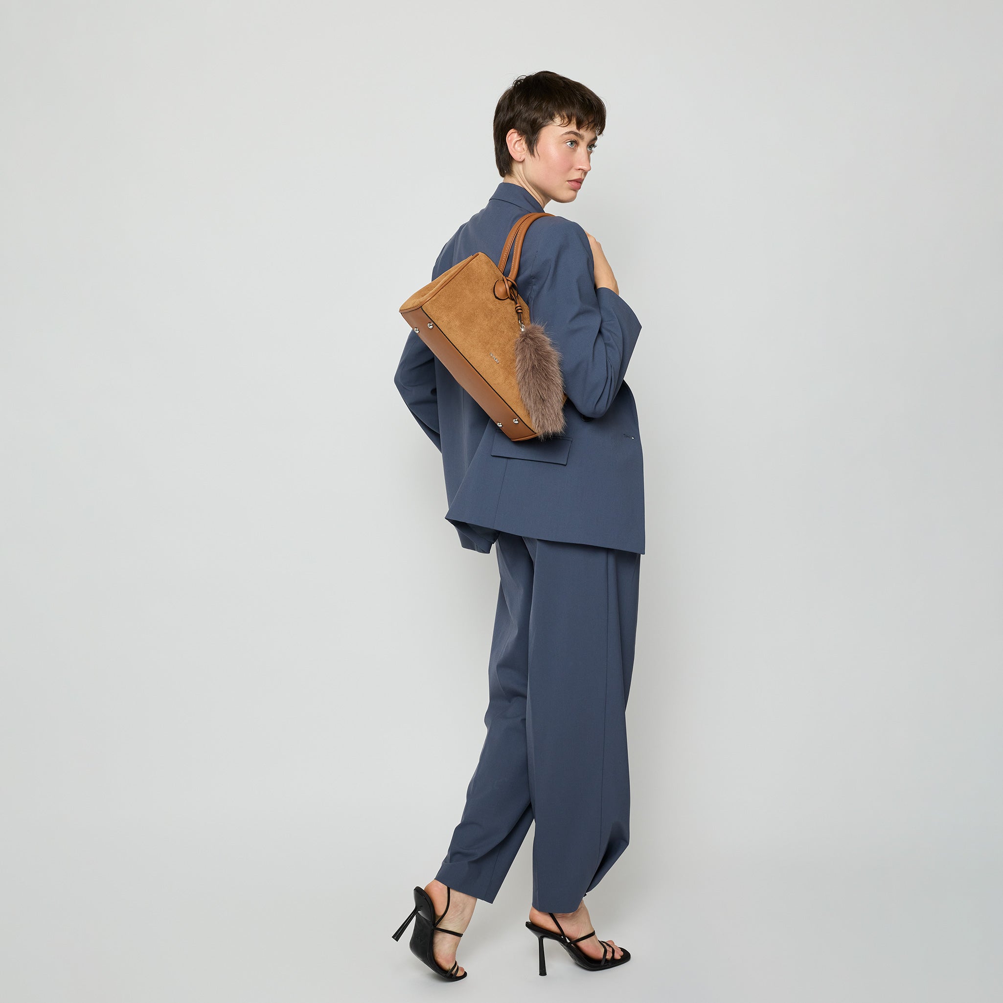 Shoulder Bag Soho R261